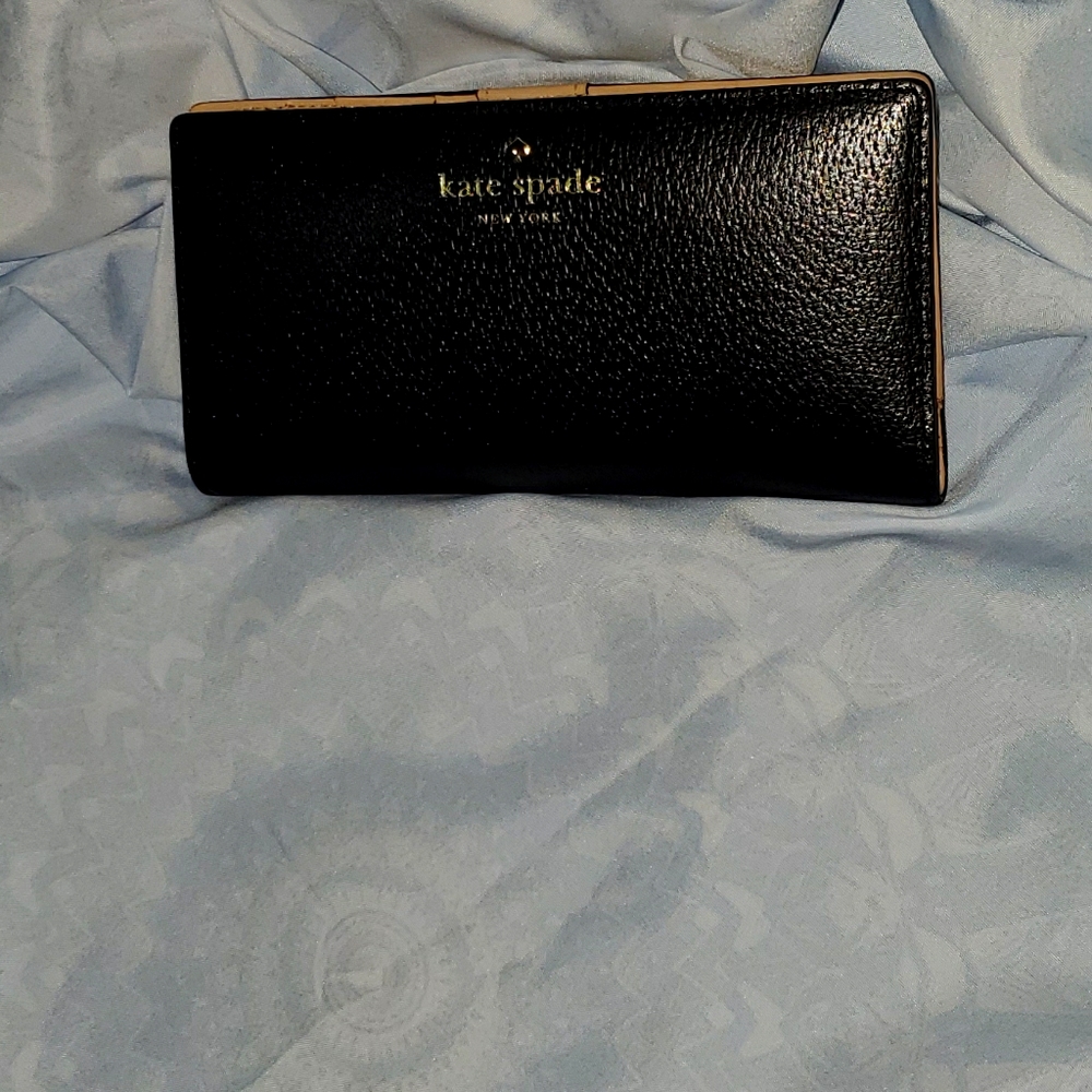 KATE SPADE - Large slim bifold wallet